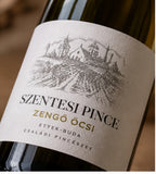 Szentesi Zengő Öcsi 2025 wine label close-up